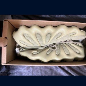 Adidas Yeezy 450 Resin